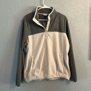 Columbia snap fleece